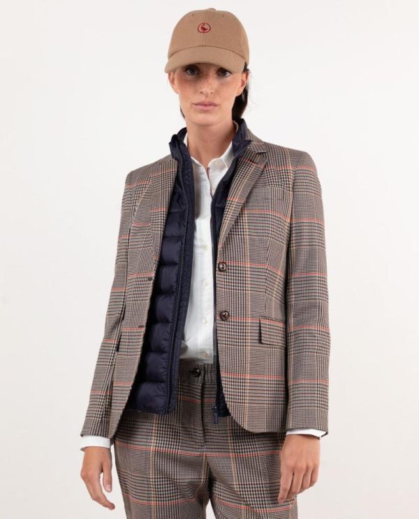 Lisastewart.shop1dba31f223 4